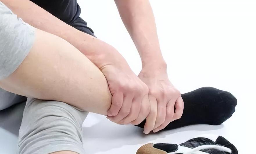 铁钉扎到脚要打破伤风吗,被铁钉扎了一下一定要打破伤风吗