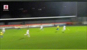 赛场痛哭,赛场上让人揪心瞬间