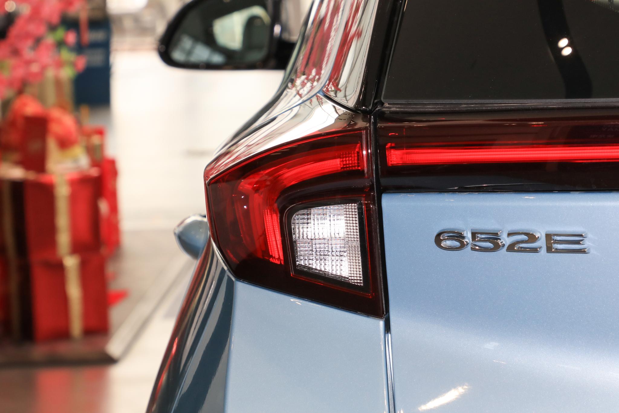 别克昂科威尾标28t是什么含义,别克不同车型尾标字母