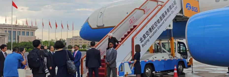 7月7日：向台湾驻军后，台岛有钱人开始变现，解放军有收台征兆