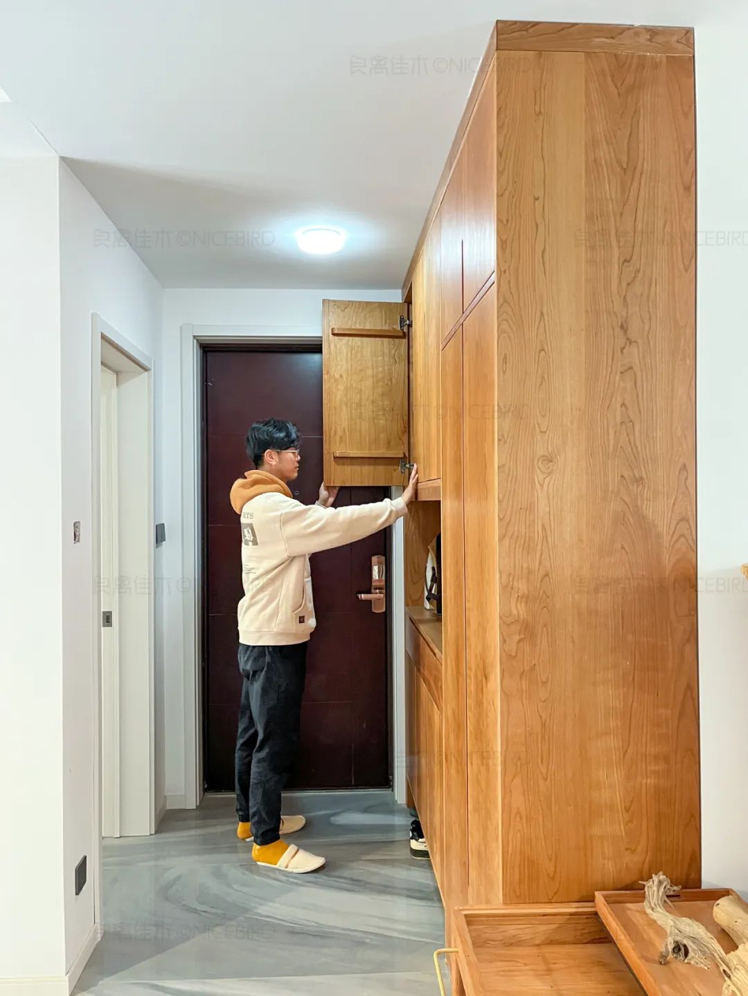 山东又上一分！烟台业主新古典风格客餐厅，樱桃木真的很温润