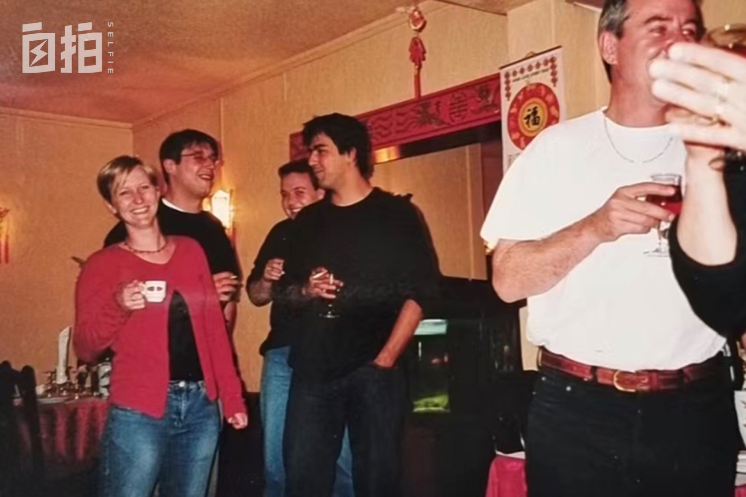 我，31岁离婚，拒绝被*养包**，去法国打工，靠自己改变全家命运