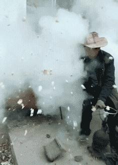 女友今年都二十三了，还是这样，是不是没救了哈哈哈好尴尬