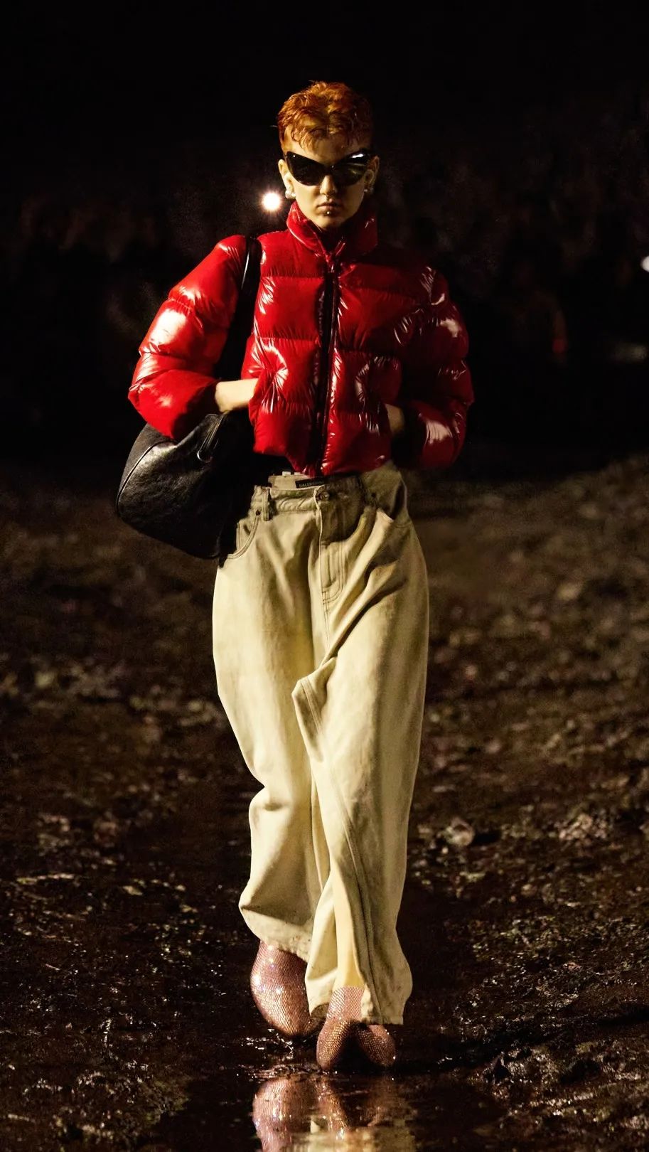 balenciaga泥土秀,balenciaga秀