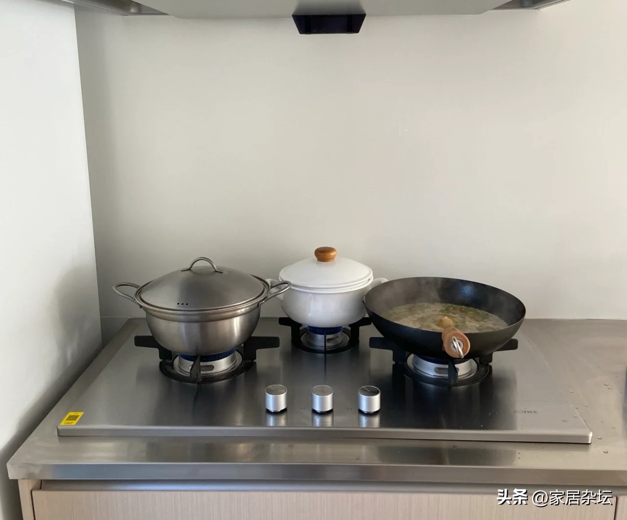 煤气灶和天然气灶为什么差价大,燃气灶600和3000的有什么区别