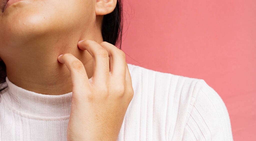 哺乳期宝宝海鲜过敏症状,海鲜过敏反应有哪些症状