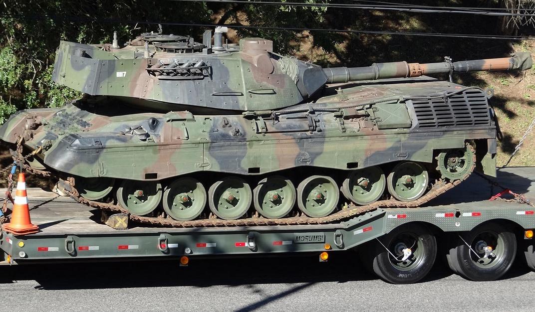 豹1式坦克落后吗,豹1坦克最新视频