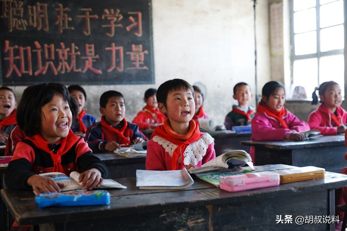 00后广东女孩直言懒得考清华北大,16岁女孩扬言懒得考北大