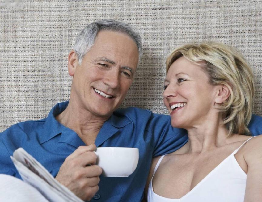 绝经期可以有*生活性**吗？夫妻之间要注意这些问题