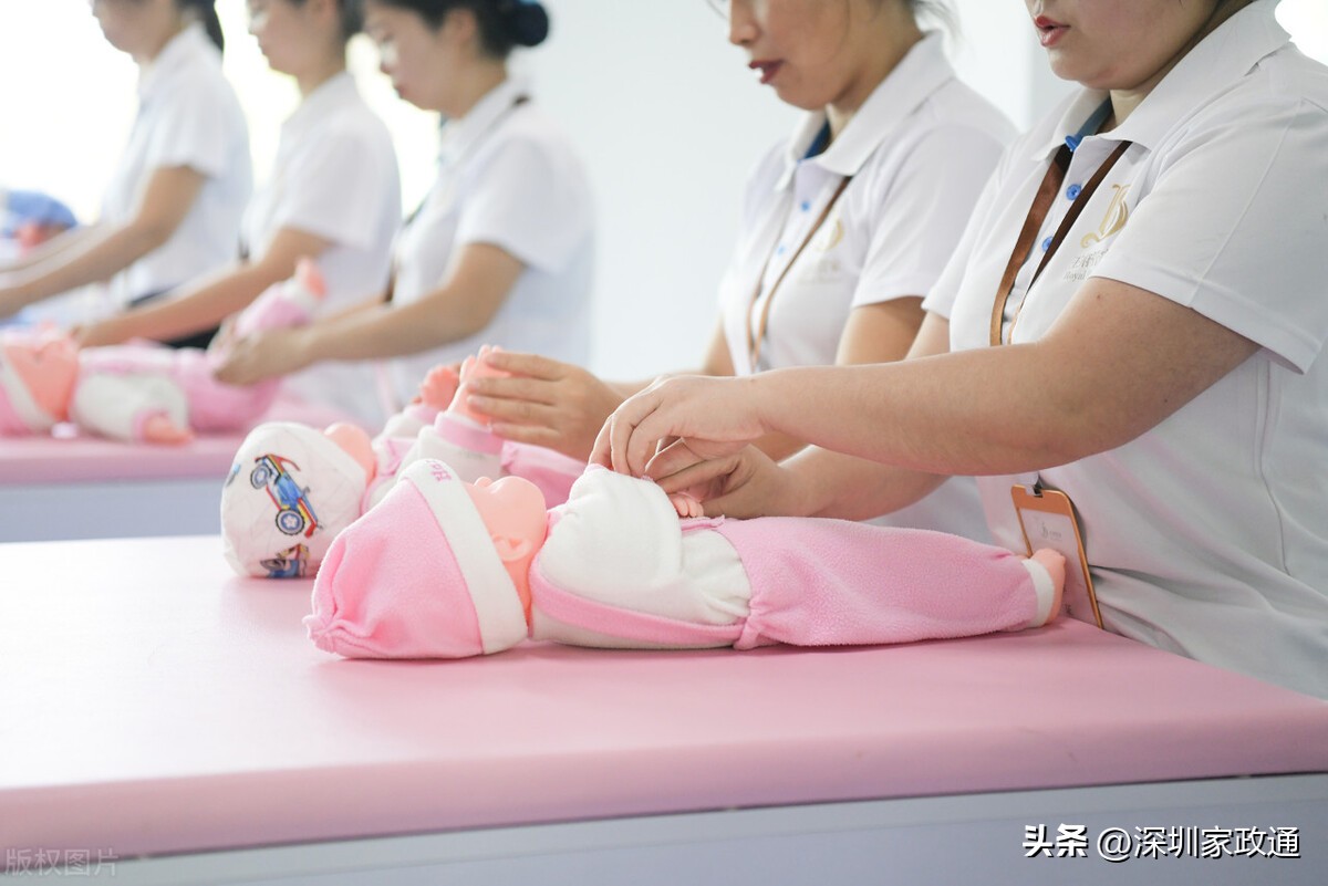 深圳育婴师多少钱一月,深圳高级育婴师公司排名