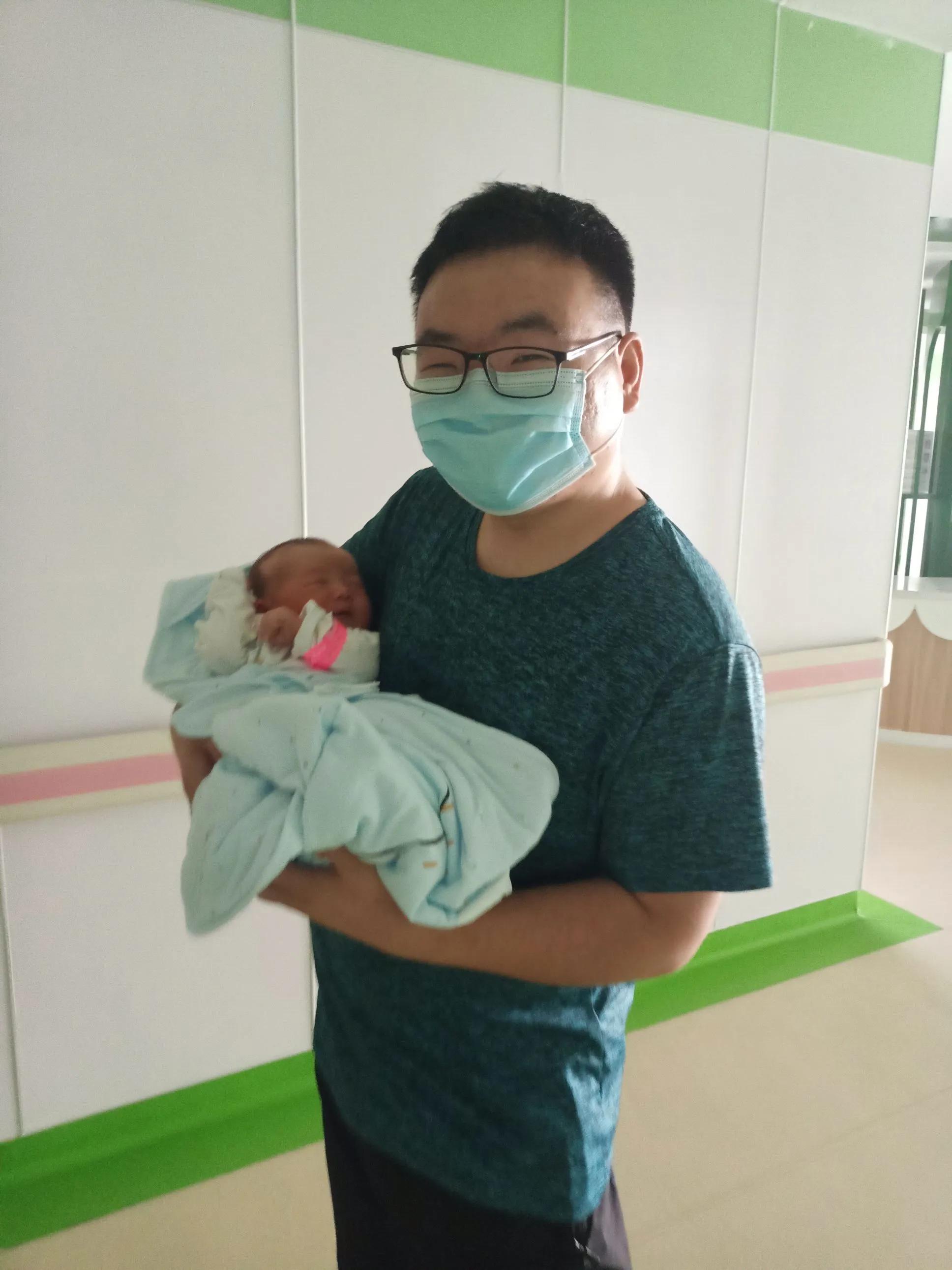 宝宝出生经历磨难,宝宝出生经历了哪些过程