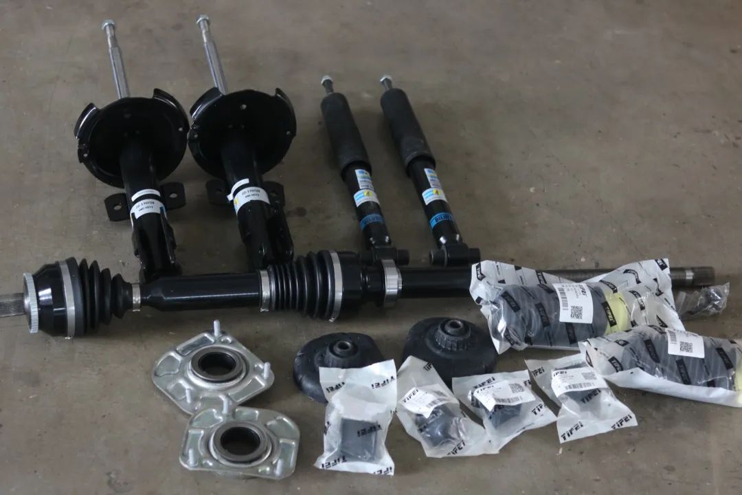 80年沃尔沃xc90出售,08款沃尔沃xc90二手多少钱