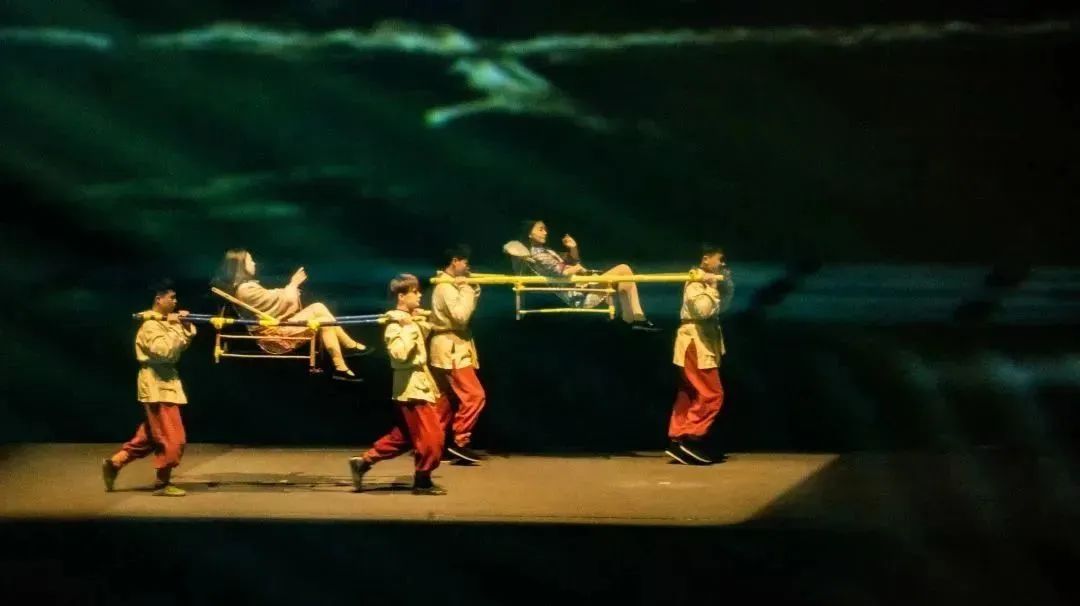 峨眉山毕业旅行主题,大学生独游峨眉山