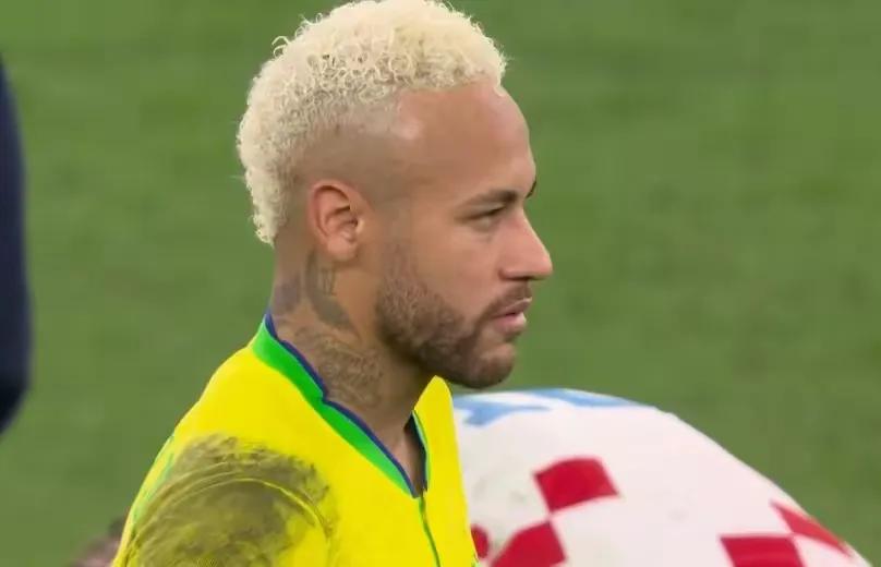 佩蒂的执教水平有限，一手好牌打烂！巴西缺灵魂，内马尔难堪大任