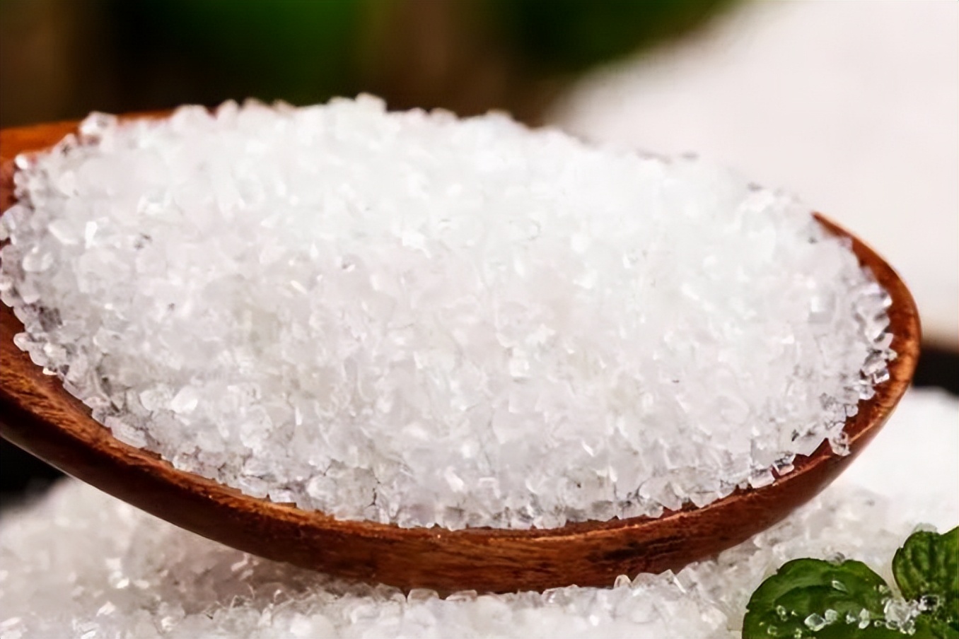 多吃三白对肾的危害,警惕肾不好要远离这三红食物