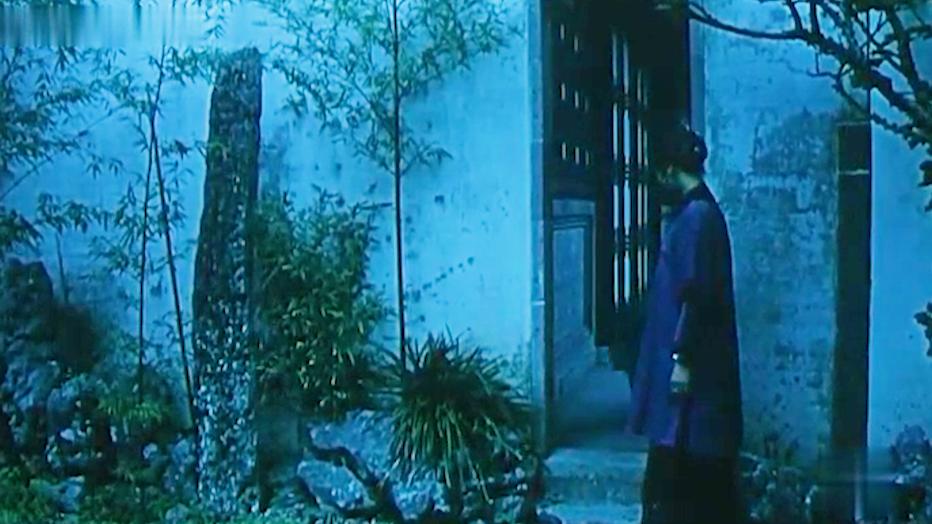 旧社会妇女悲惨命运的老电影,旧社会妇女悲惨命运的电影