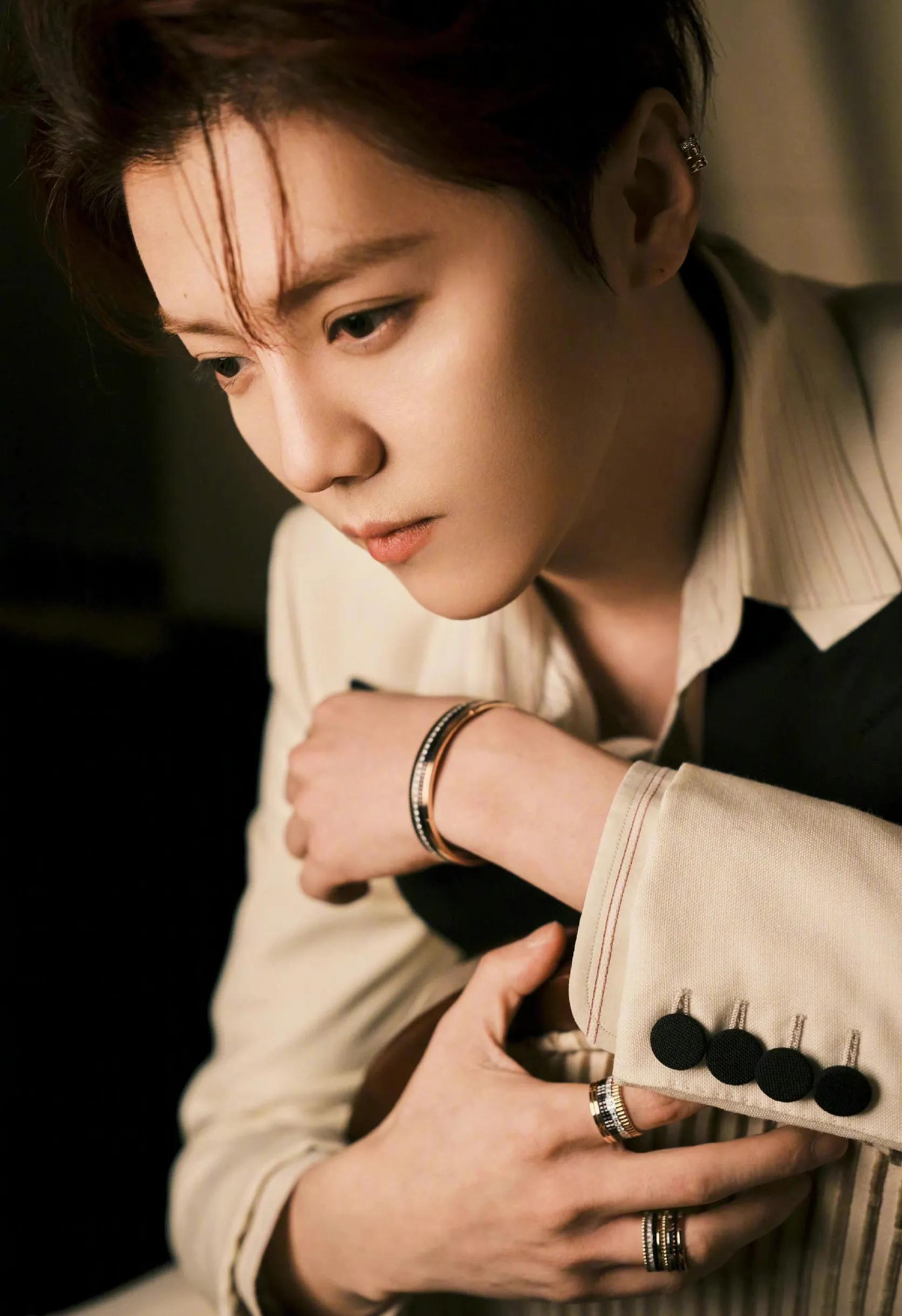 鹿晗潮牌服饰遭吐槽后续,鹿晗潮牌1500块衣服