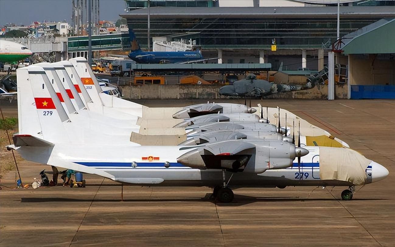 越南空军现役战机合集,越南空军新苏30mk2v战机