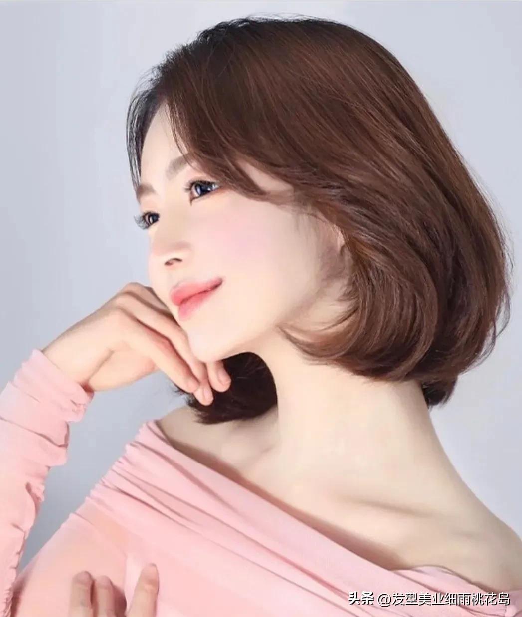 冷艳短发礼服,中短发冷艳妆容