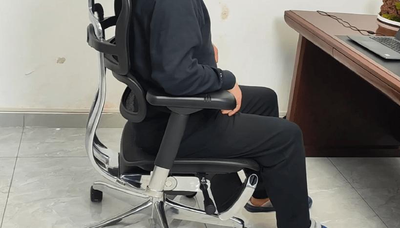 椅子推荐人体工学椅测评,适合上班族的护腰椅