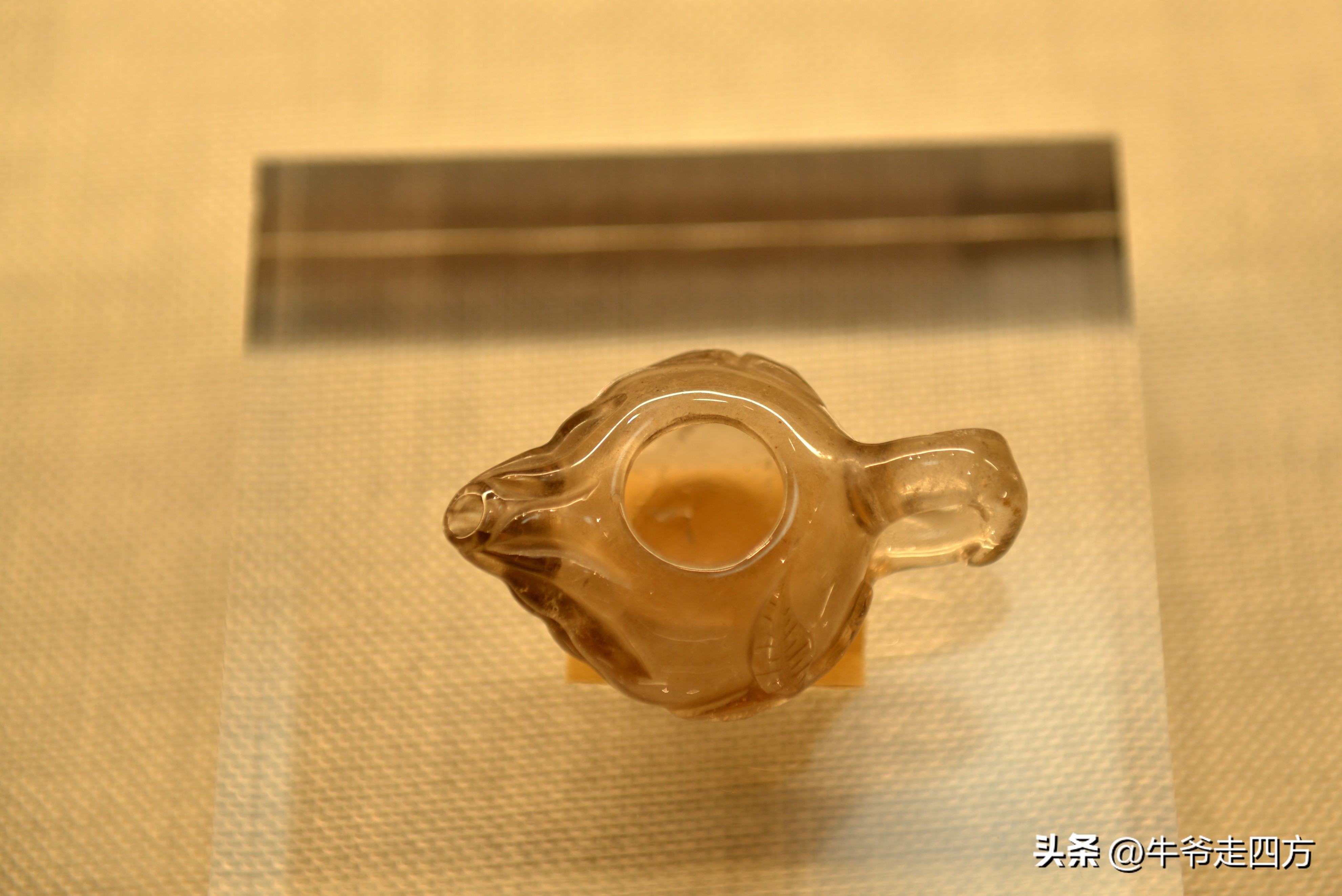 鍖椾含閲戠煶鍗氱墿棣嗗簡浜戝闂ㄧエ,閲戠煶鍗氱墿棣嗗簡浜戝