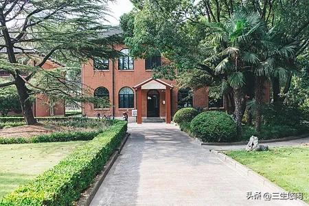 青少年早恋家长应该怎样处理他,学生早恋双方应如何处理