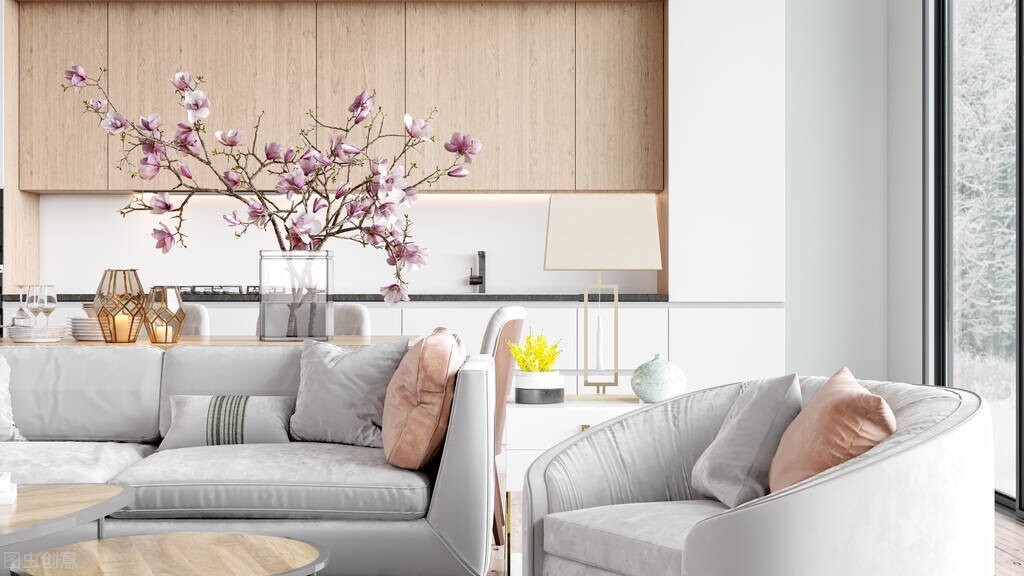 43岁的慕兰保姆,保姆慕兰月薪一万深圳打工