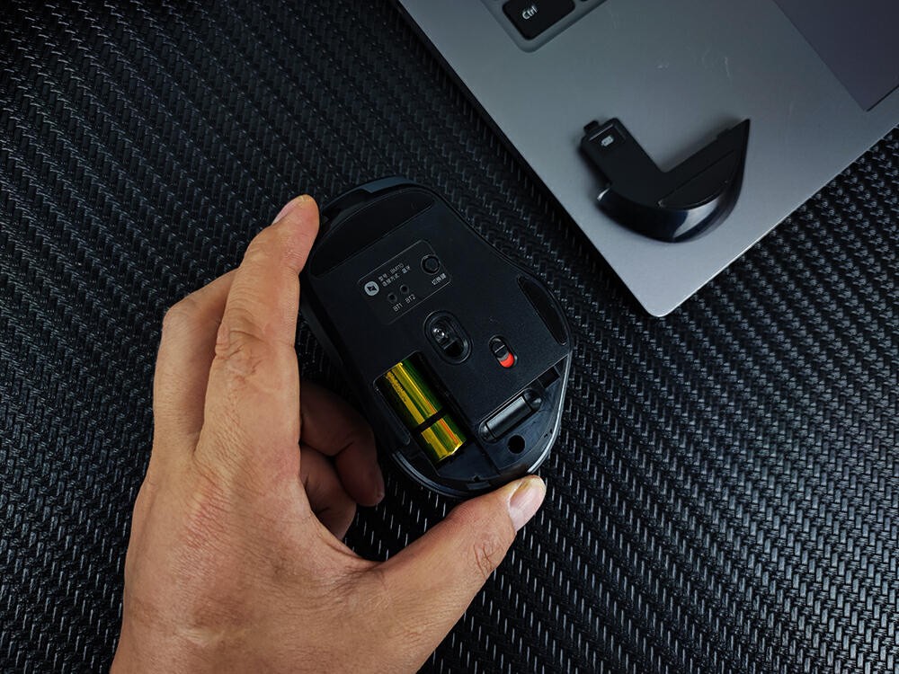 向日葵远控鼠标和普通鼠标的区别,蓝牙鼠标怎么切换到无线模式