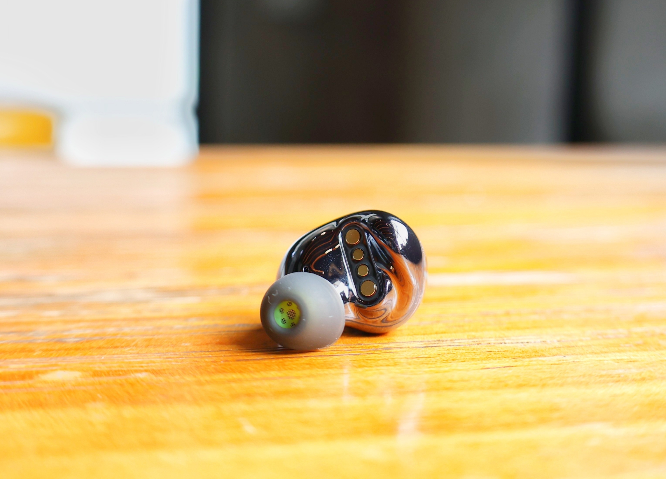 魔浪hifipods和airpodspro哪个好,魔浪hifipods佩戴有没有压迫感