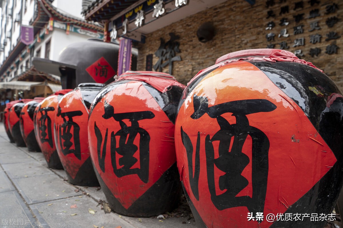地方特色杀猪菜,沟帮子烧鸡传统