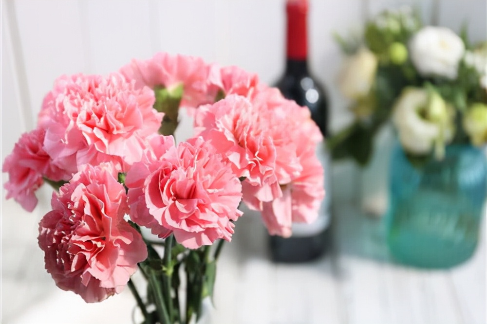 妻子背叛自己的婚姻该怎么办,婚姻中怀疑对方要不要找证据