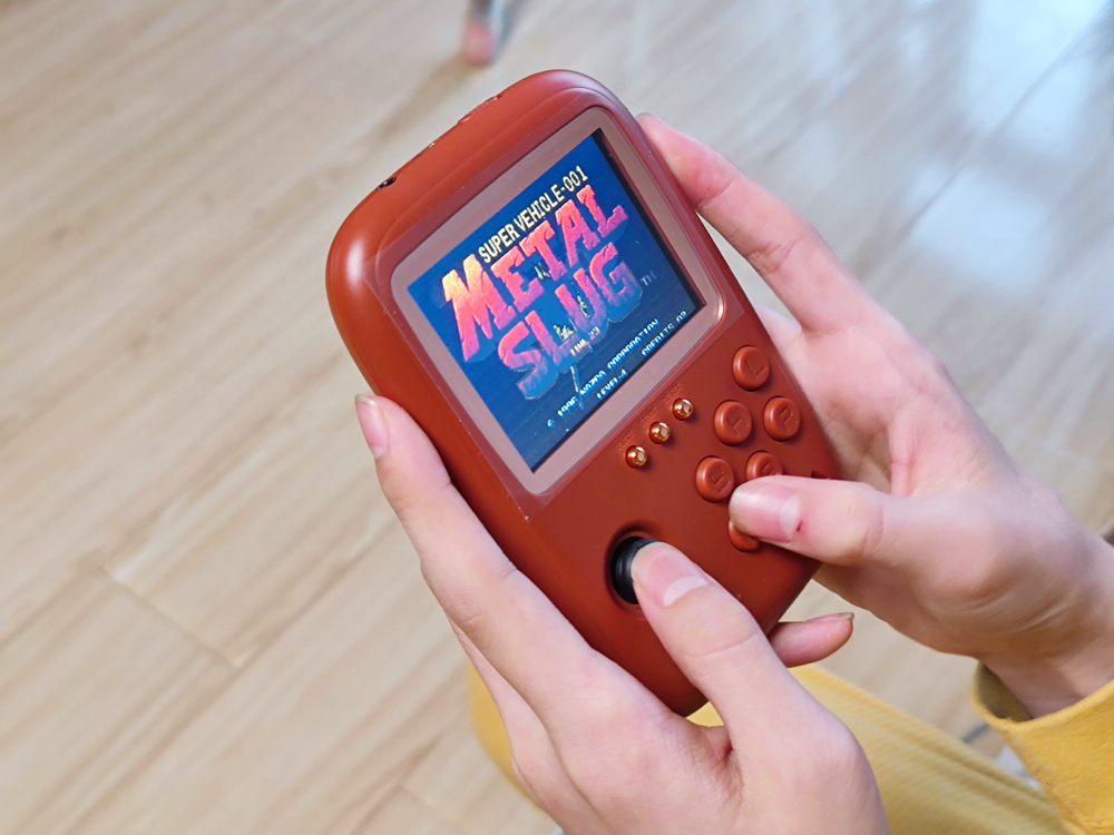 被游戏机充电宝吸引劝退包容的故事