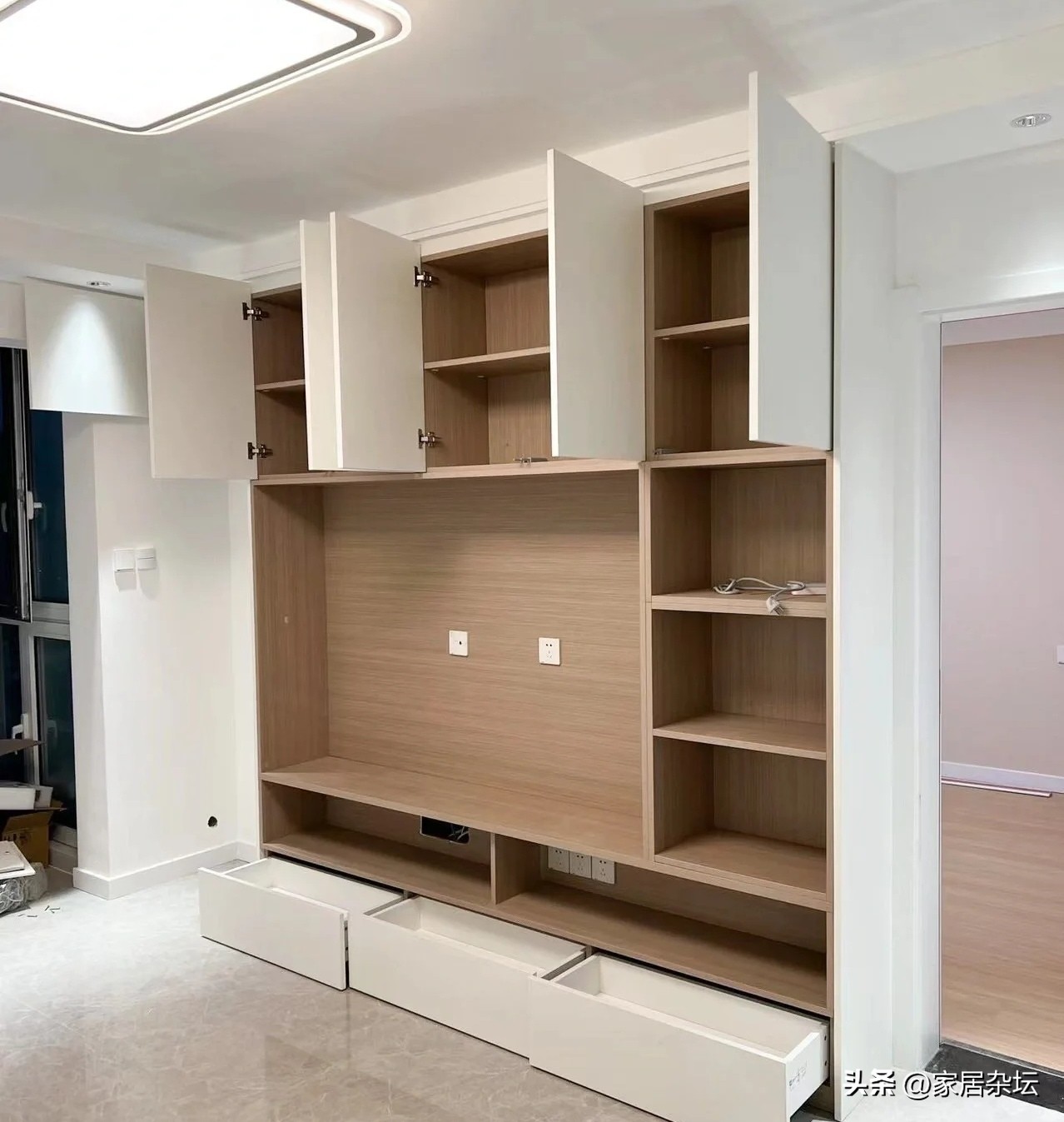 跟风满墙电视柜,不要跟风安装电视柜