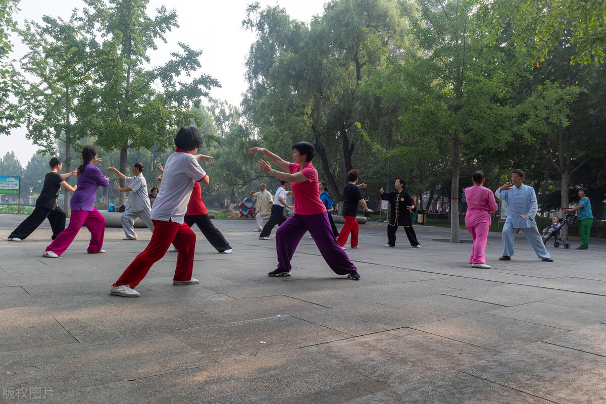 阳气不足的人怎么提升阳气,人到中年如何增强体质