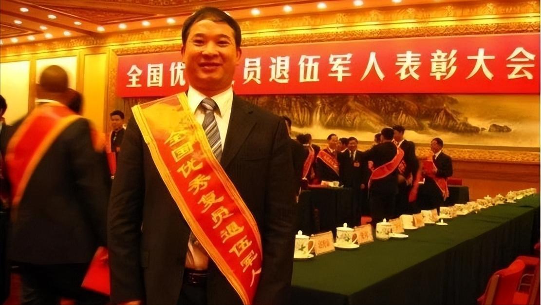 江西一个贫困县，靠着这个手艺，成功孵化了4600个富豪，凭什么？