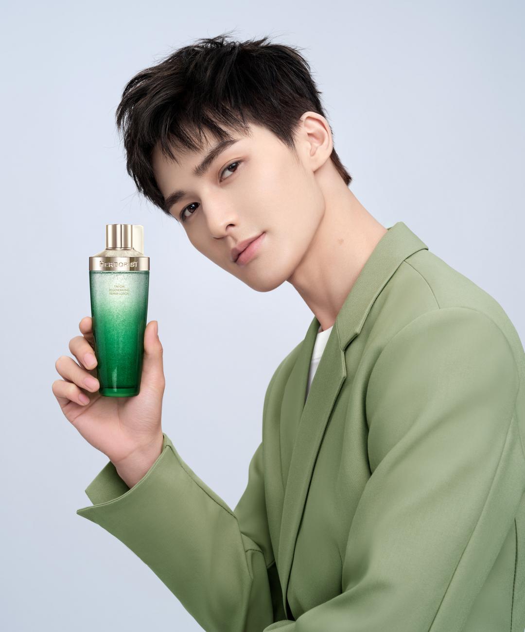 英语四级作文schoolclinic,英语四级作文题目campus