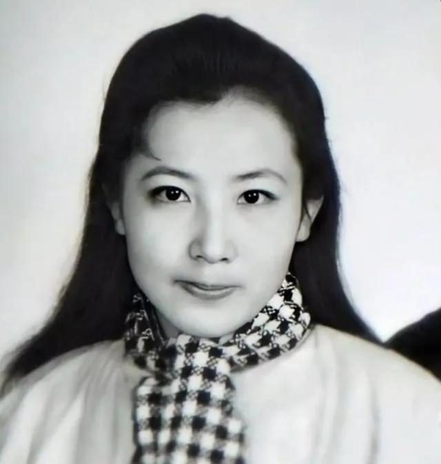 劳荣枝钟表店男朋友曾说不离不弃，律师的一句话暴露了情况，吃惊