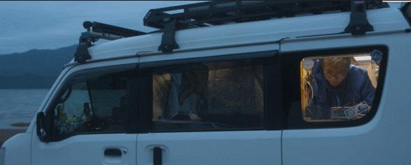 夫妻结婚十年不买房,夫妻俩一年花10万无房贷