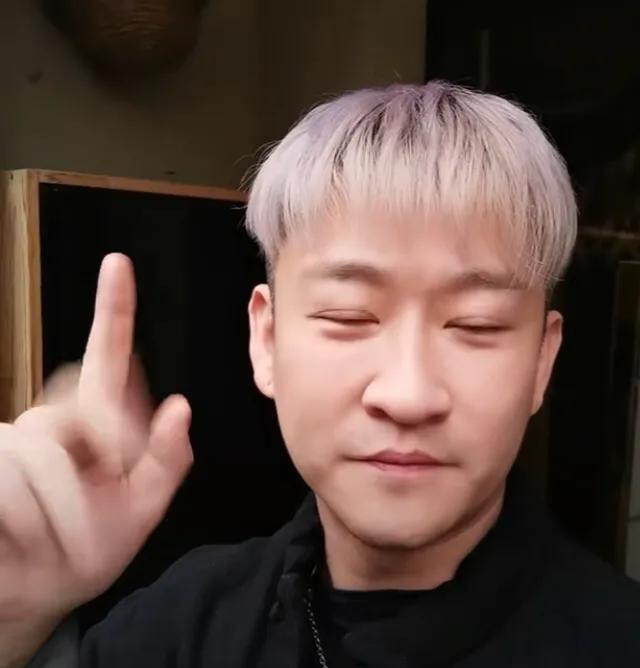 郭德纲35岁生日发文,郭德纲50大寿曹云金来了吗