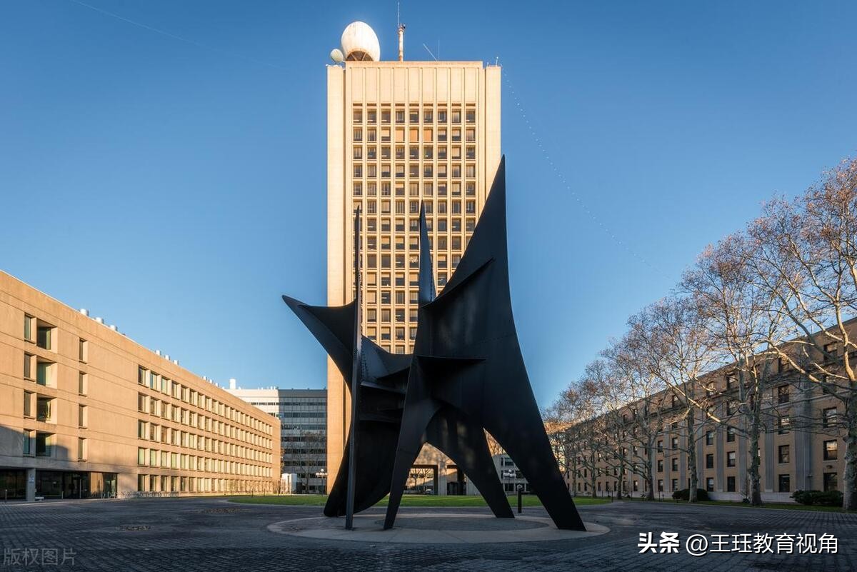 旅游管理专业属于管理类专业吗,酒店管理专业与旅游管理专业