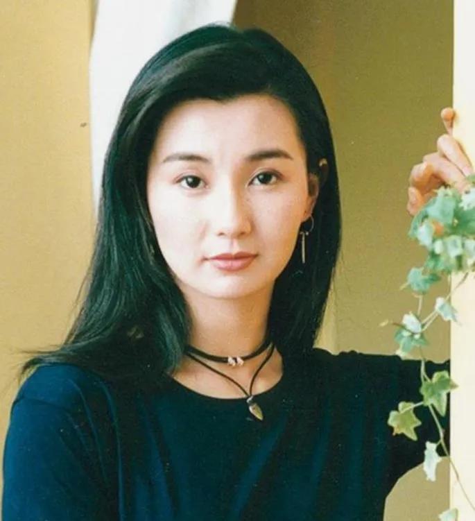 张曼玉从年轻到年老 (张曼玉35年容貌盘点)