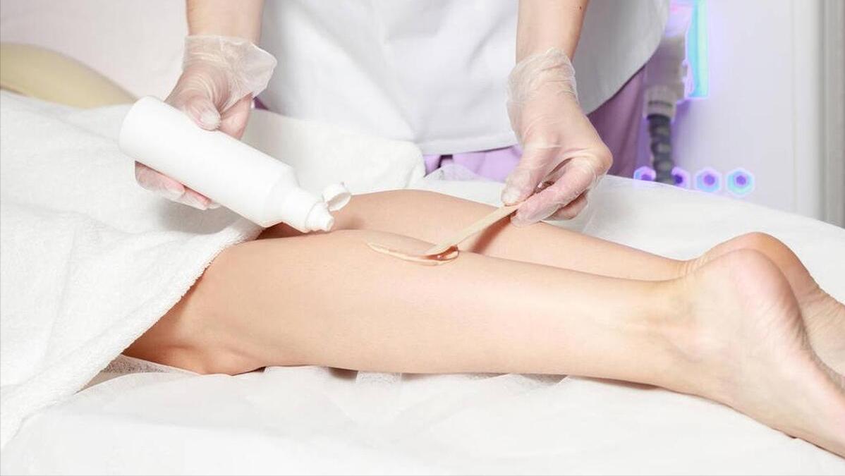 女性屁股中间为啥也会长毛？能不能直接剃掉？医生劝你手下留情