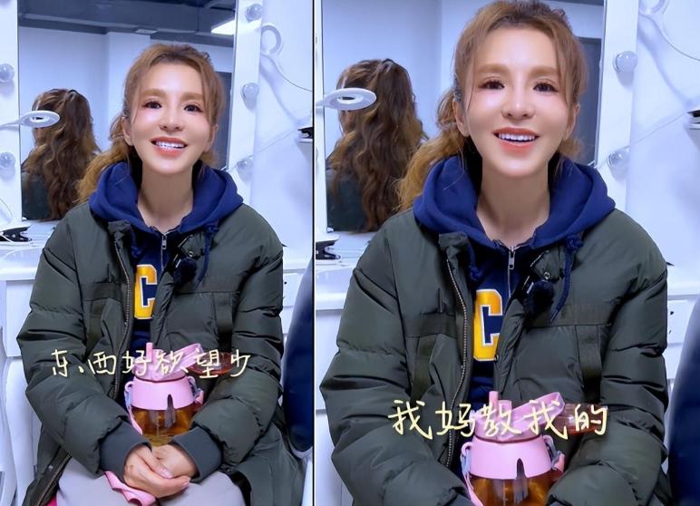 央视朱迅罕见照片,朱迅一件衣服穿十几年