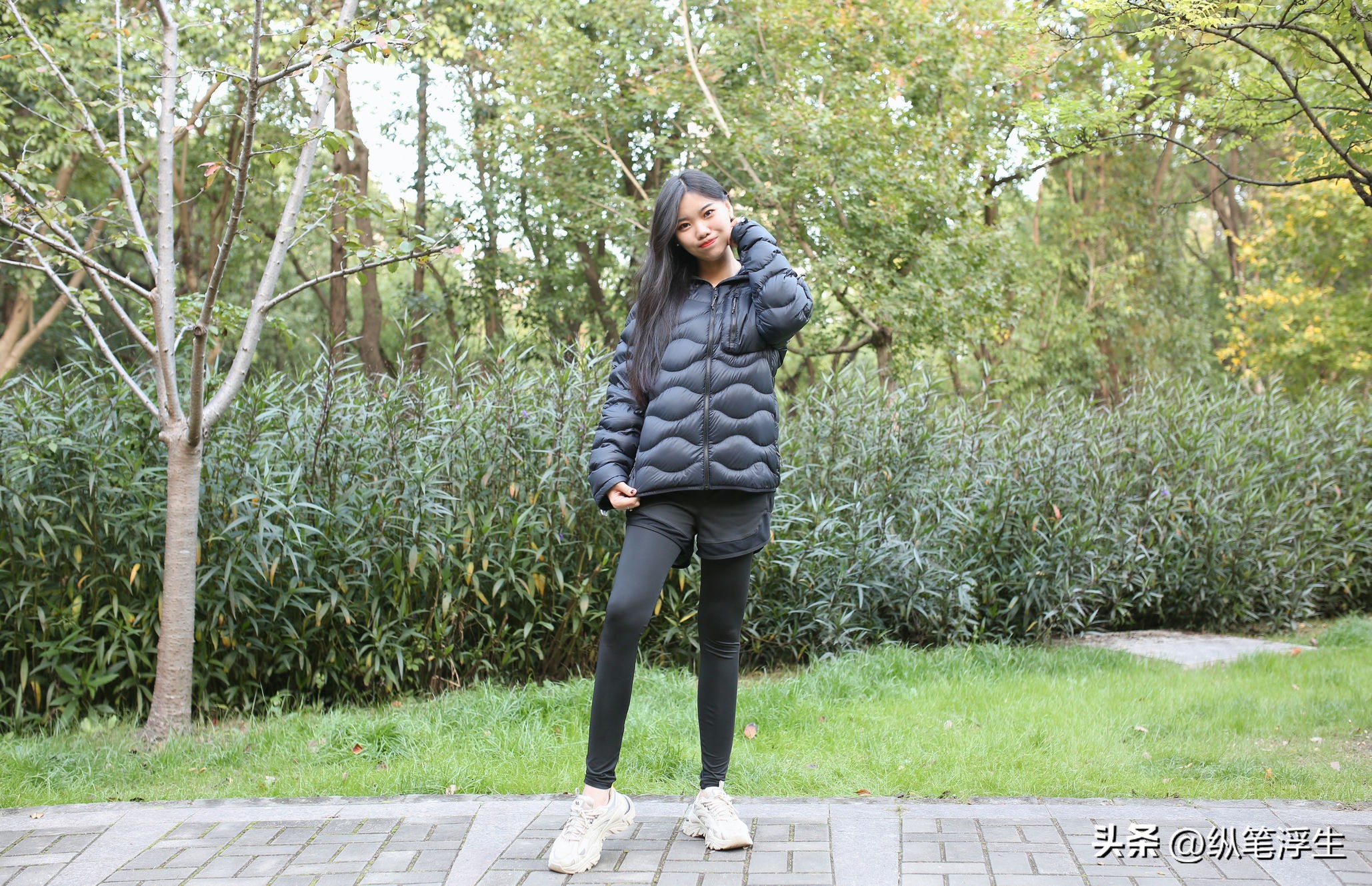 保暖与时尚PeakPerformance壁克峰轻便HELIUM系列羽绒服穿着体验