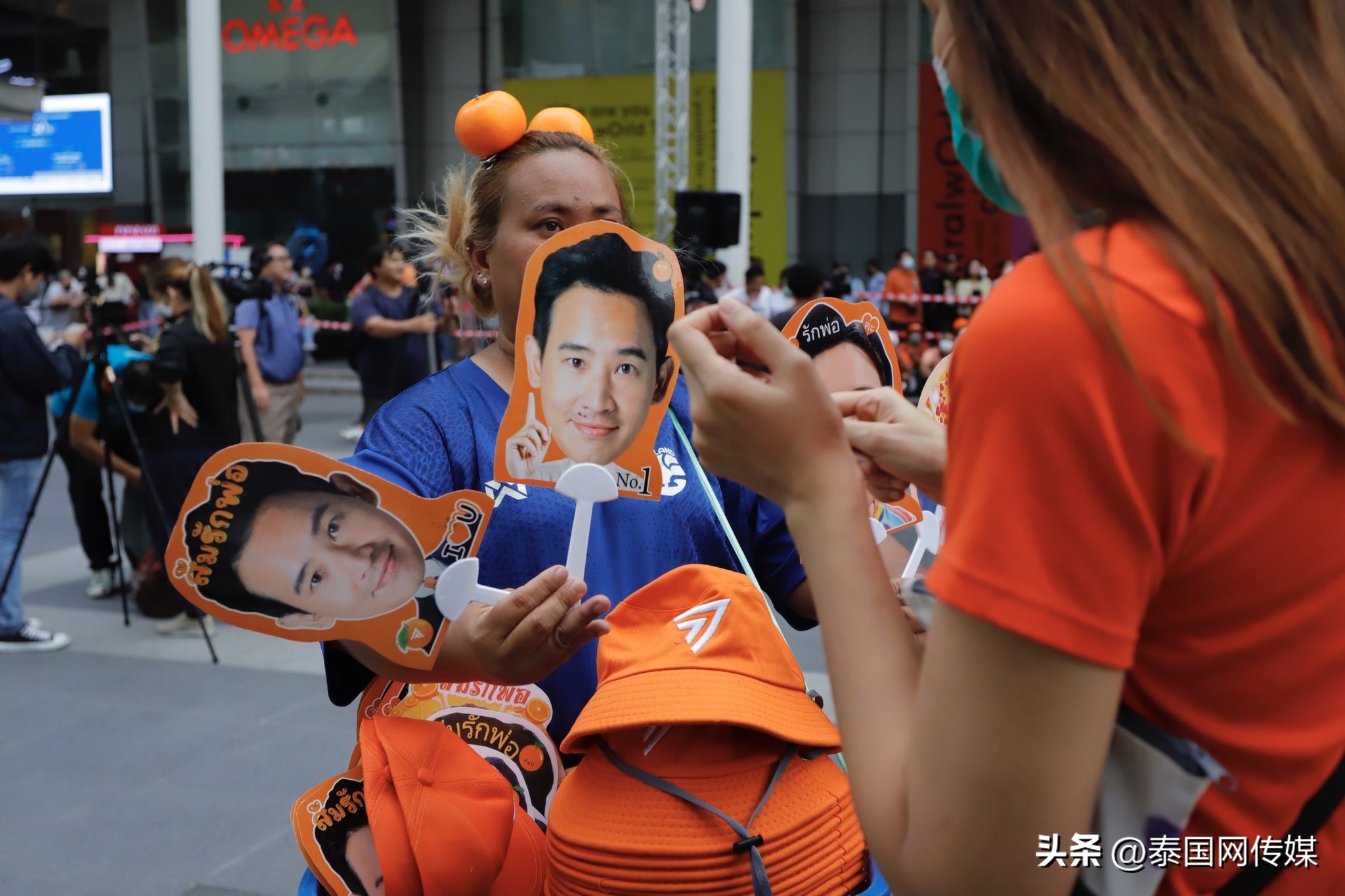 泰国总理投票倒计时3天！前进*党**曼谷演讲人山人海！