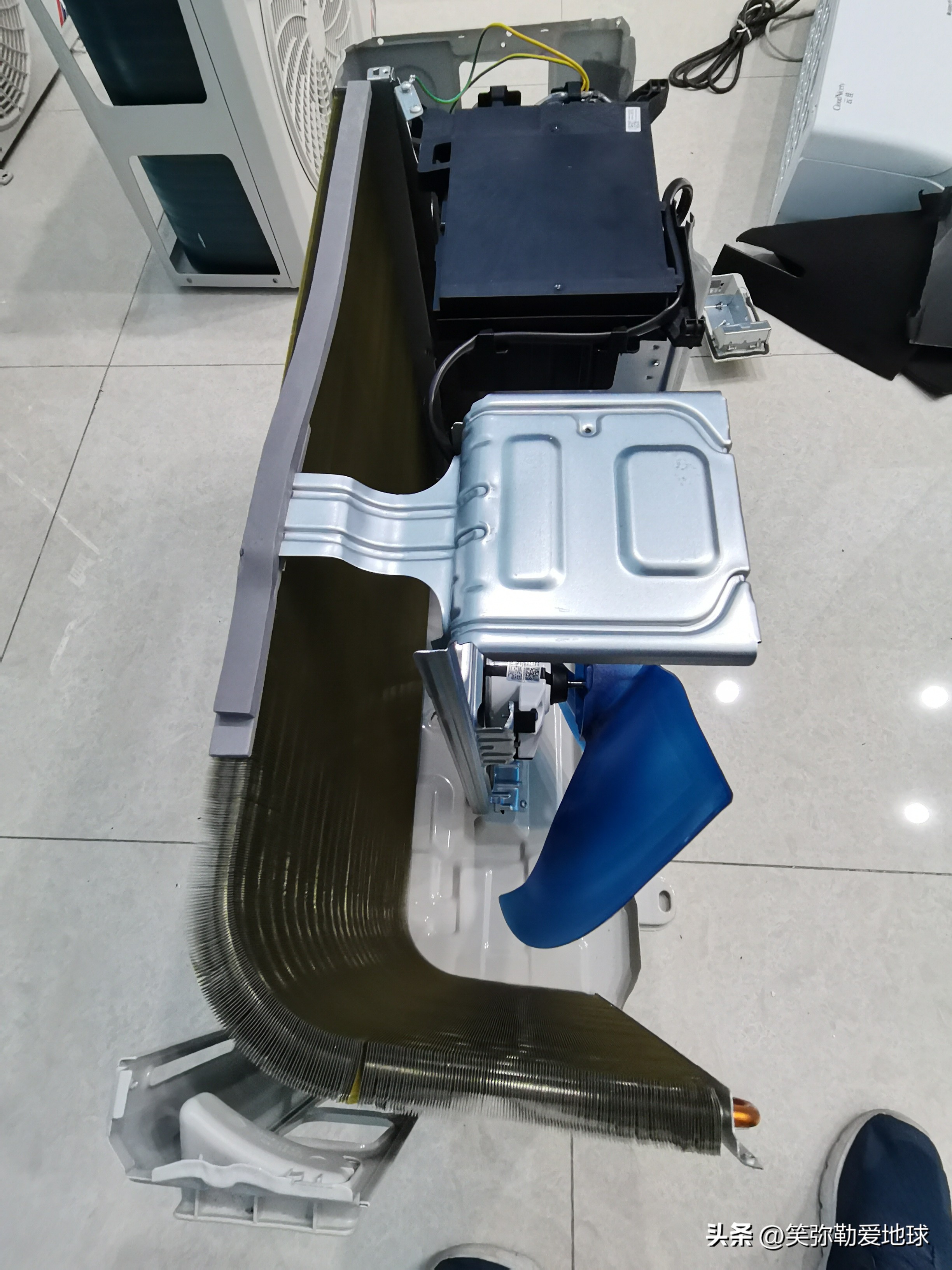 格力云佳系列拆解评测,美的风尊和格力云佳拆机对比