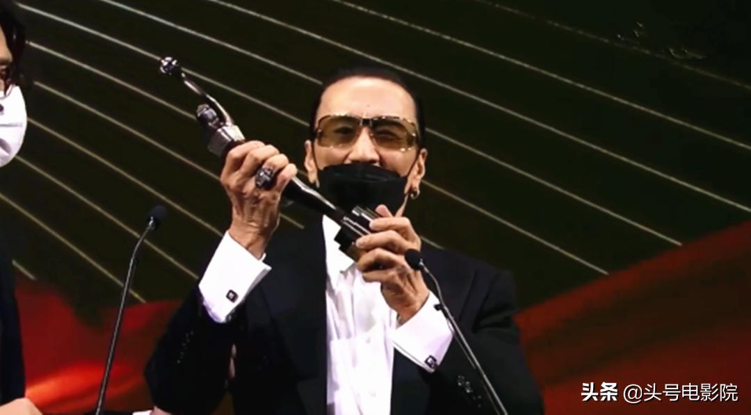 谢贤金像奖影帝,谢贤85岁高龄获影帝现场