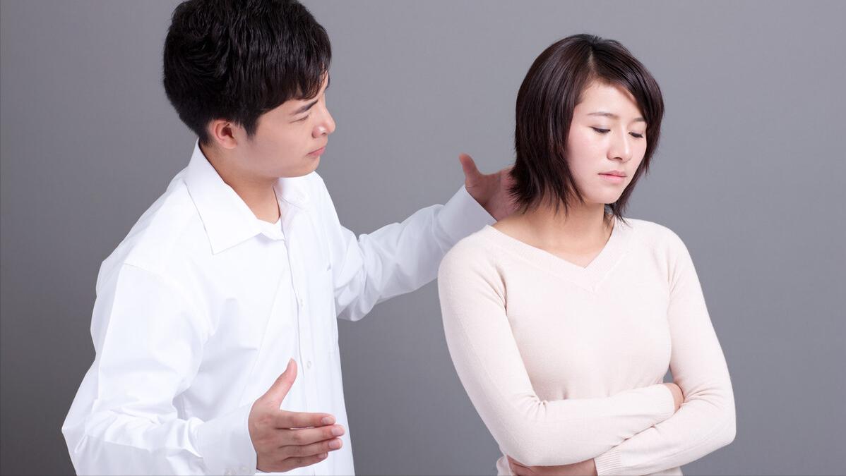 恋爱中男朋友找你借钱你怎么办,男朋友买车找你借钱是什么心态