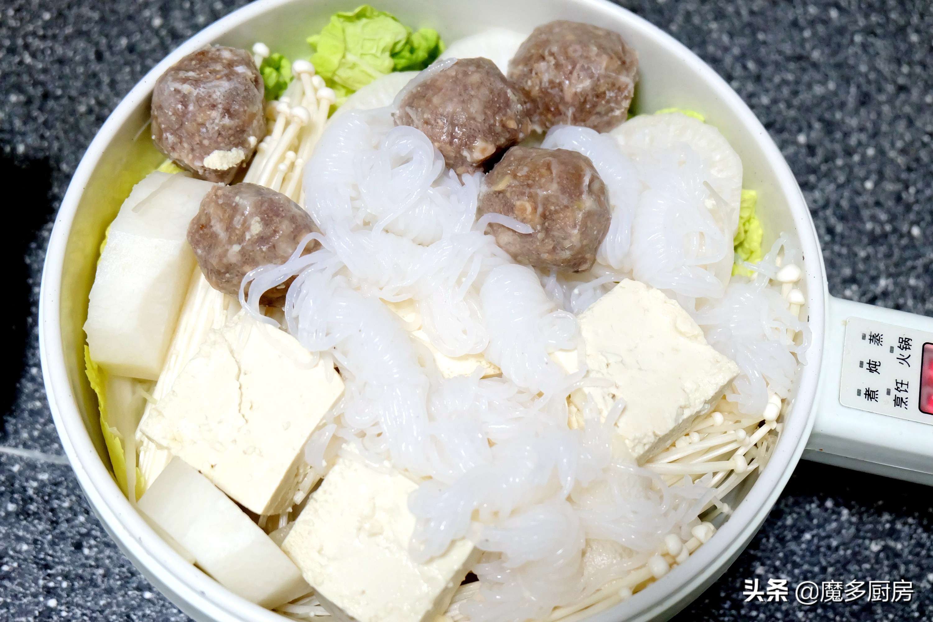 全职妈妈一个人的午餐,怎么在家自煮小火锅吃