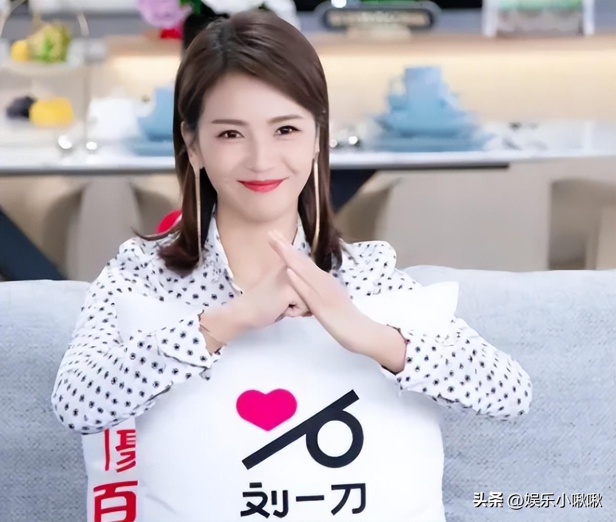 9.9元买黄金、口红？为捞金当主播的舒畅刘涛，让娱乐圈崩坏